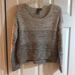 Crop sweater